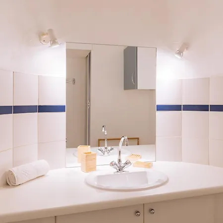 Contemporary 1bd Saint Lazare! Parigi