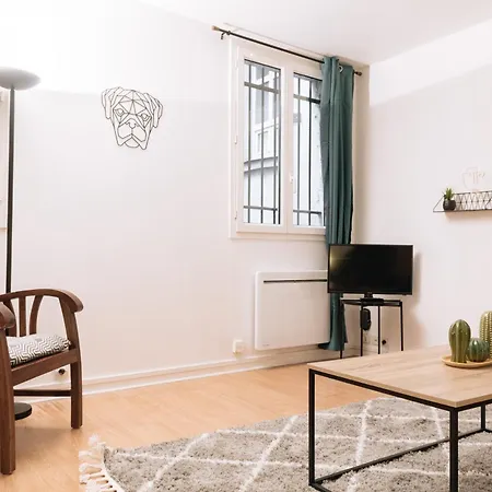 Contemporary 1bd Saint Lazare! Parigi